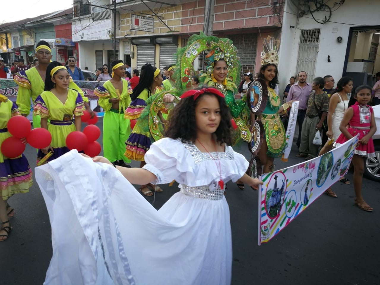 REINAS1